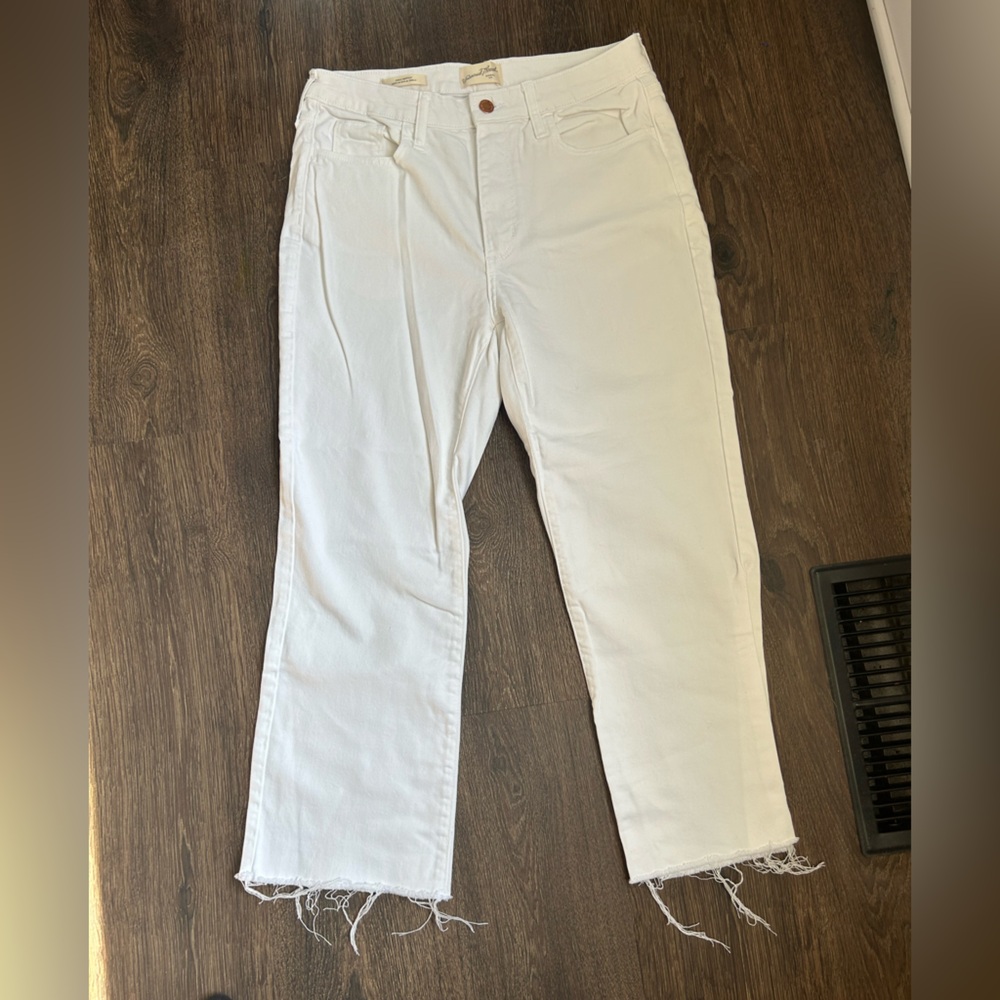 Universal Thread White Bootcut Cropped Jeans Size… - image 2